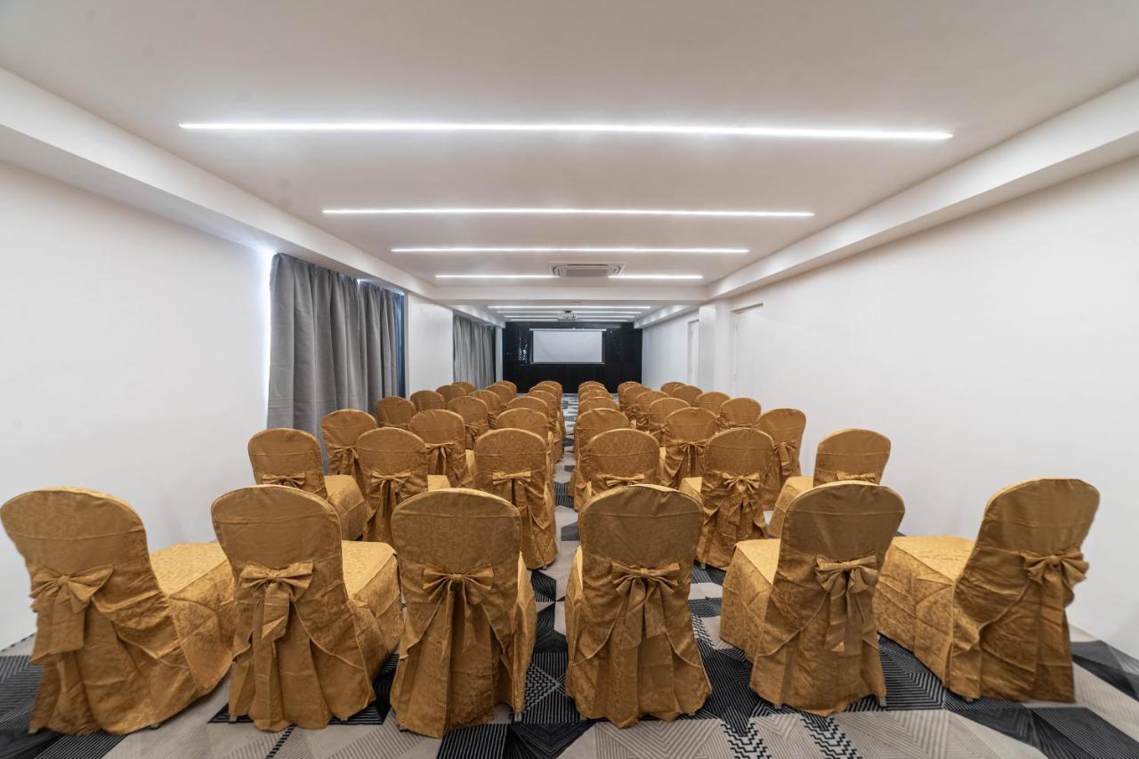 Square Hotel カトマンズ エクステリア 写真