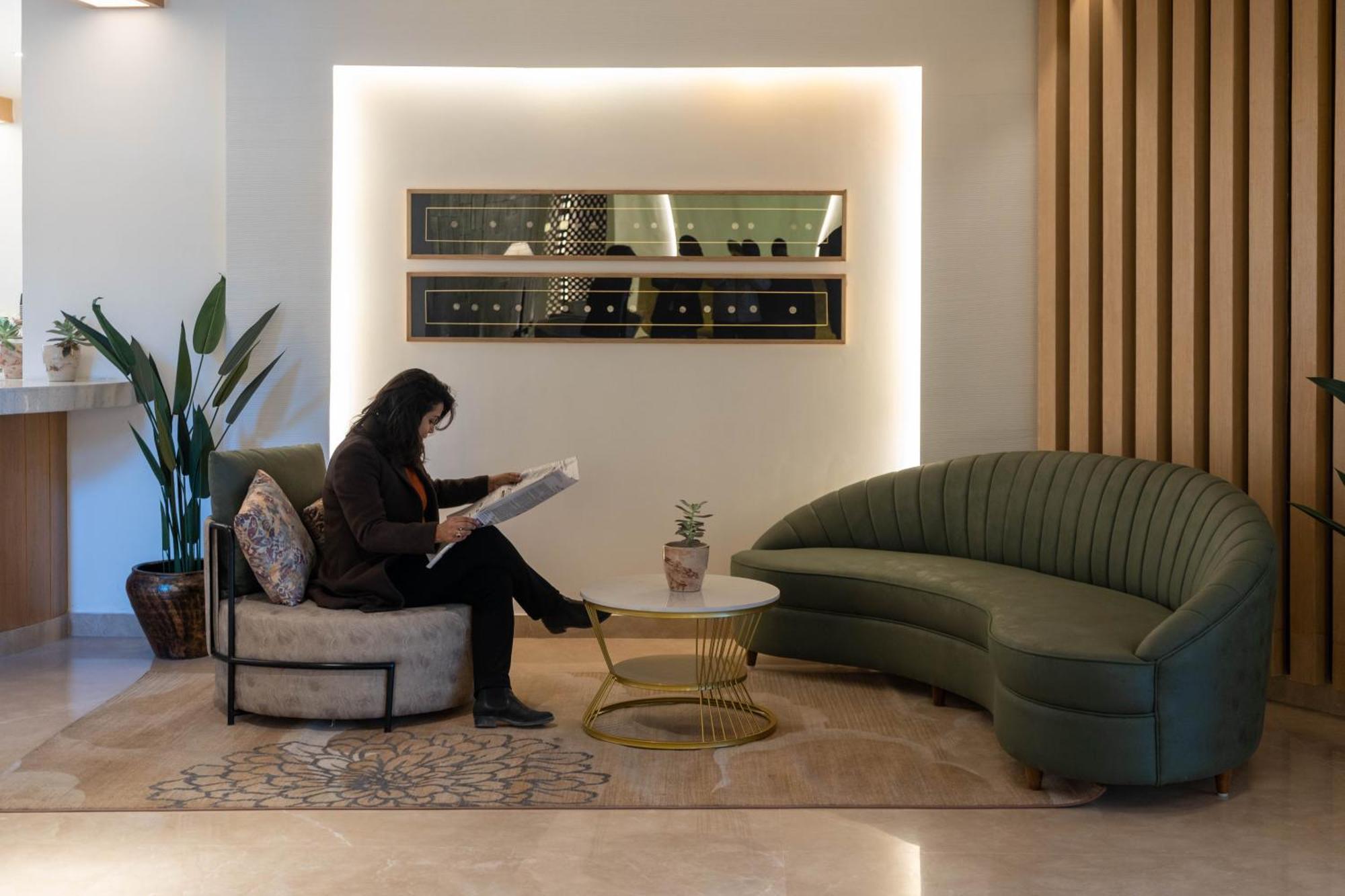 Square Hotel カトマンズ エクステリア 写真